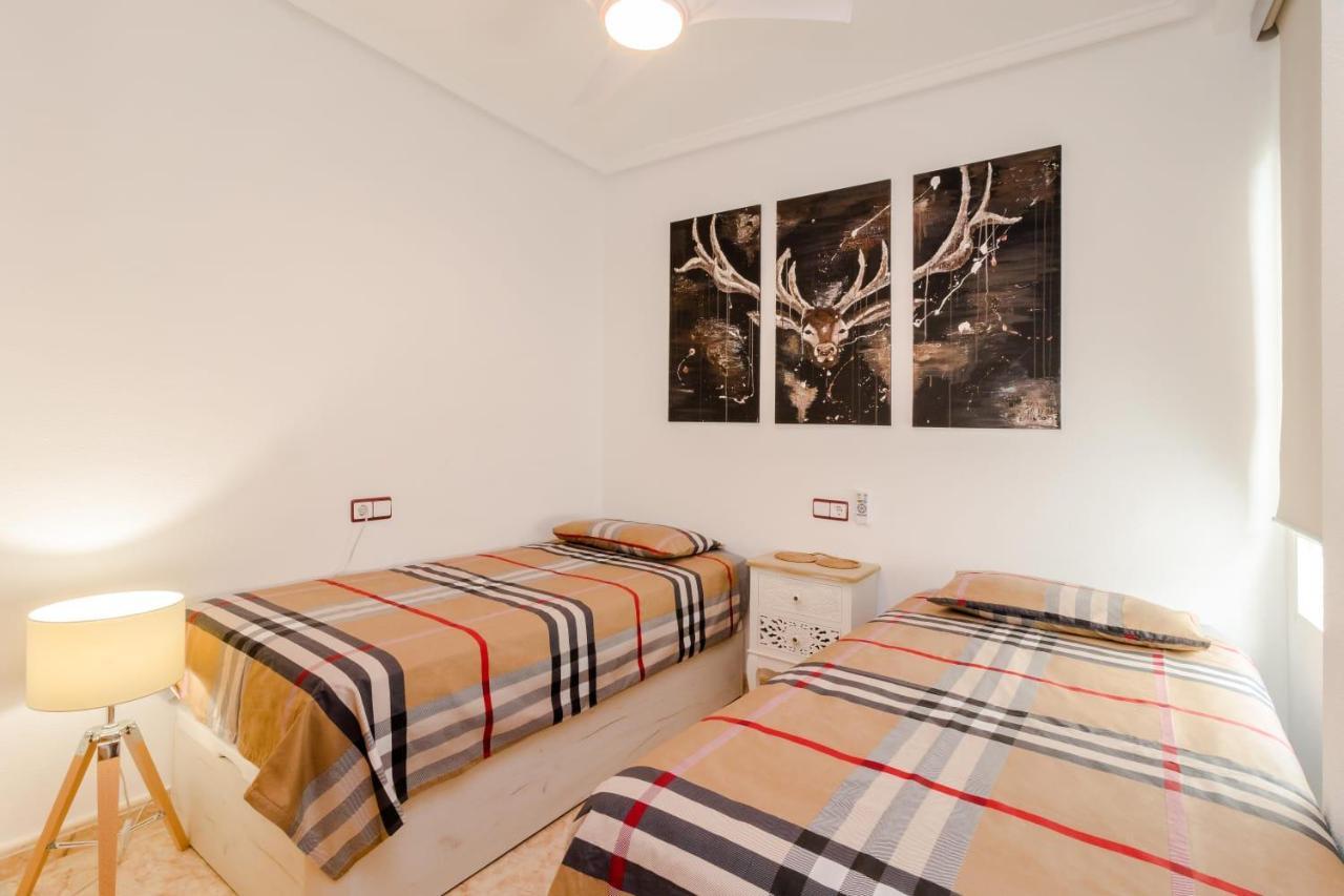 Apartamento Residenz Habaneras Torrevieja Exterior foto