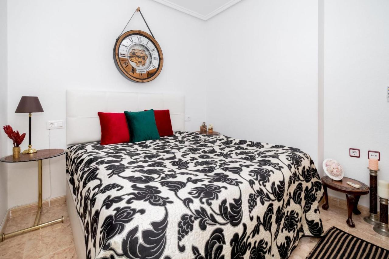 Apartamento Residenz Habaneras Torrevieja Exterior foto